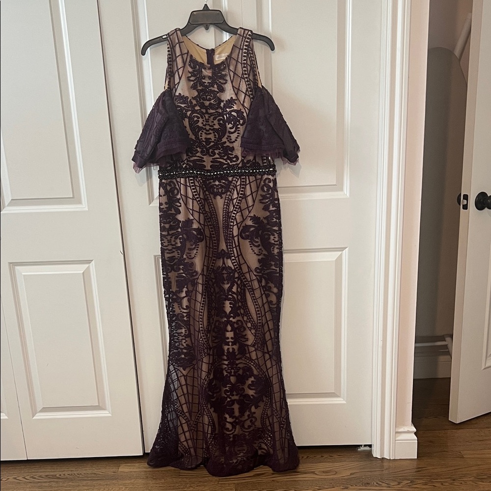 Elegant Purple Lace Evening Gown